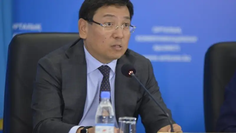 Досаев: меры по списанию "плохих" кредитов будут приняты до сентября 2016 года