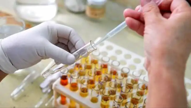 Врач рассказал о парадоксах коронавируса