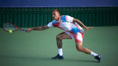 В Астане проходит турнир серии «Челленджер» на хардовом покрытии.  Казахстанский теннисист Денис Евсеев успешно преодолел первый раунд, фото - Новости Zakon.kz от 25.07.2023 13:37