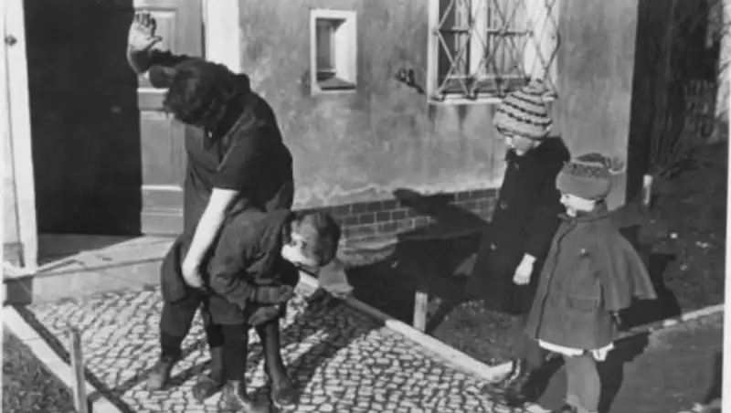 10 странных советов, по которым растили наших предков