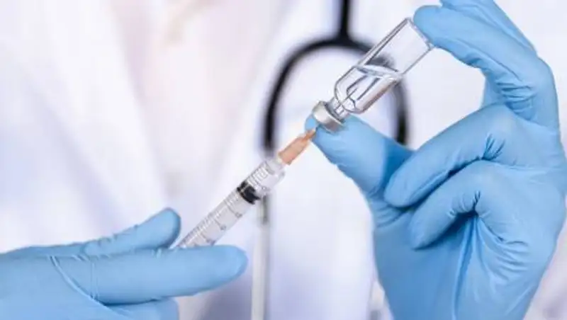 В Алматы за сутки вакцину от COVID-19 получили более 3000 человек