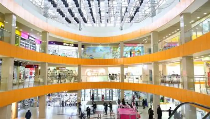 Посещать ТРЦ в Нур-Султане смогут только граждане с «зеленым» статусом