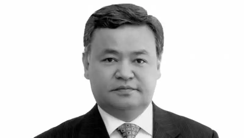 Скончался почетный президент КазГАСА Амирлан Кусаинов