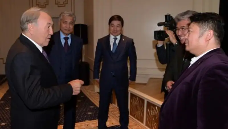 Нурсултан Назарбаев посетил показ кинофильма «&#1178;аза&#1179; елі»