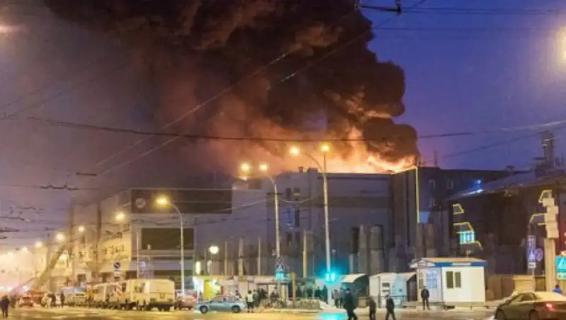 Количество пострадавших при пожаре в ТЦ в Кемерово возросло до 45 человек