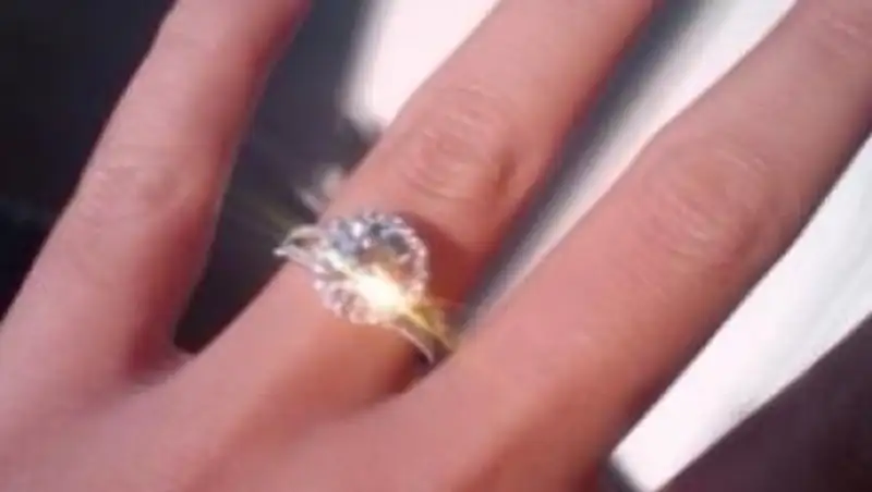 У безработной казахстанки украли в Москве кольцо стоимостью 8 млн тенге