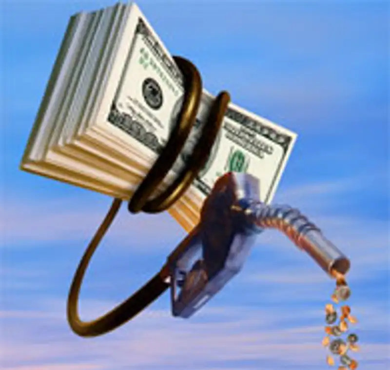 В РК искусственно повышают цены на бензин, фото - Новости Zakon.kz от 06.10.2011 18:36