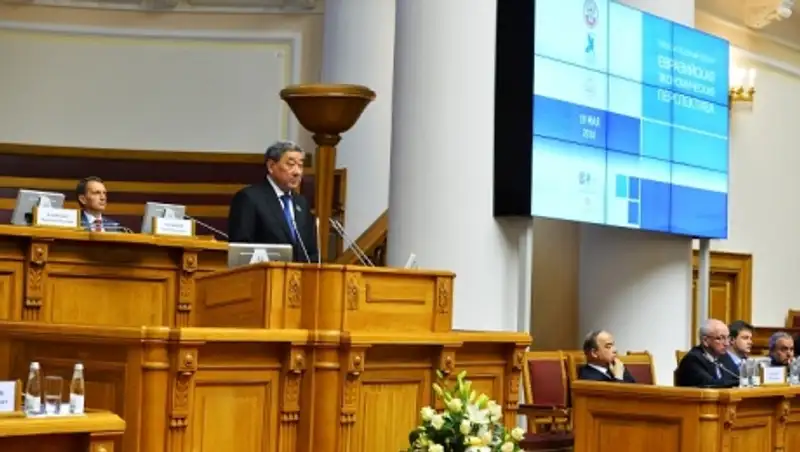 Около 40 стран проявляют интерес к сотрудничеству с ЕАЭС – Б. Измухамбетов