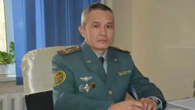 Что известно о доцент кафедры артиллерии Военного института Евгение Оркушпаеве