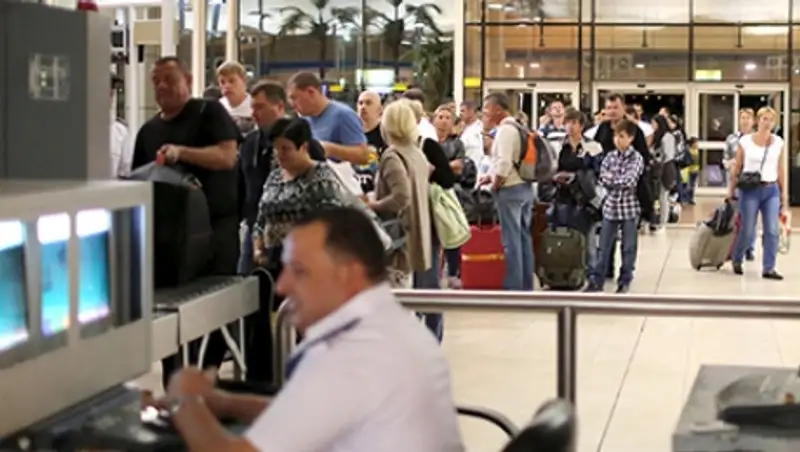 Британец рассказал о бесконтрольной посадке на самолет в Шарм-эль-Шейхе