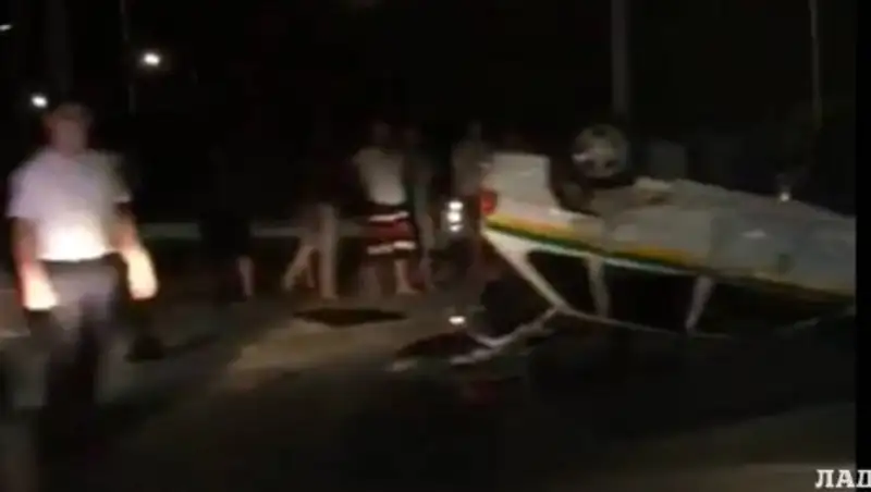 В Актау перевернулся автомобиль