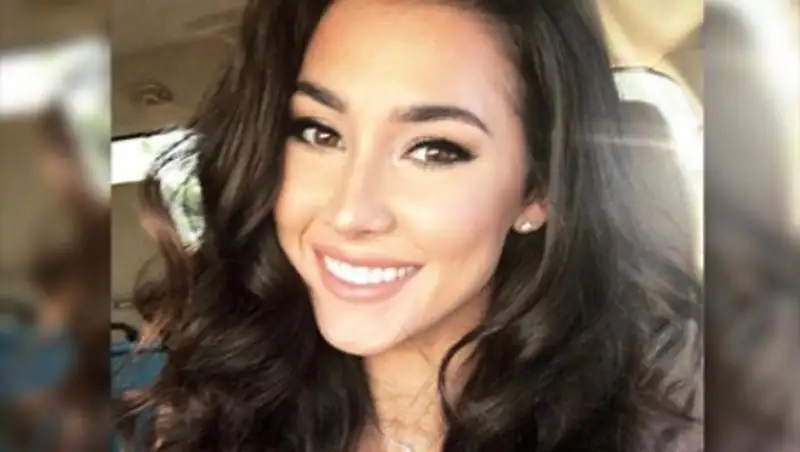 Американскую модель застрелили за рулем