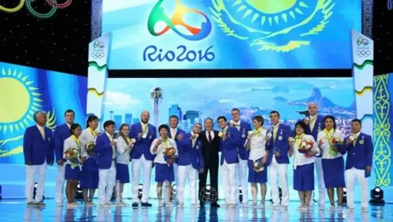 Президент РК наградил олимпийских чемпионов орденом «Барыс»