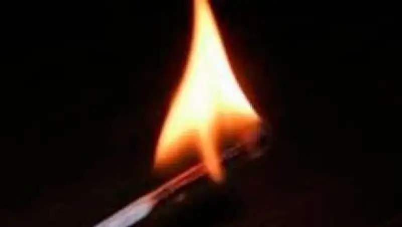 Мужчина облился бензином и поджег себя в Жанаозене