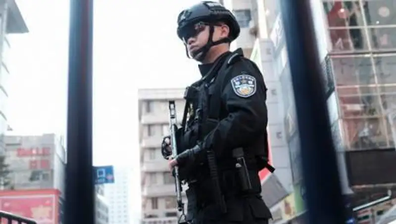 В Китае мужчина с ножом напал на детский сад