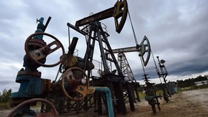 Нефть подешевела ниже 29 долларов за баррель