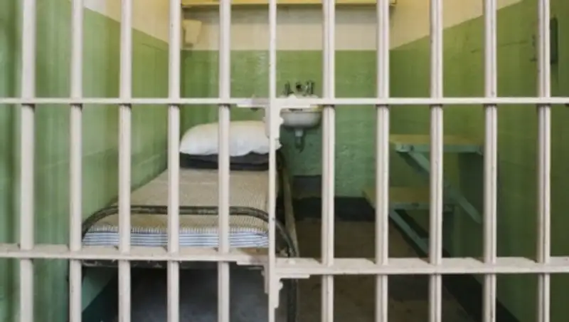 В Усть-Каменогорске повесился воспитатель интерната, осужденный за развращение детей 