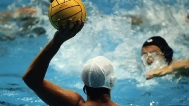 «Астана» уступила «Синтезу» 