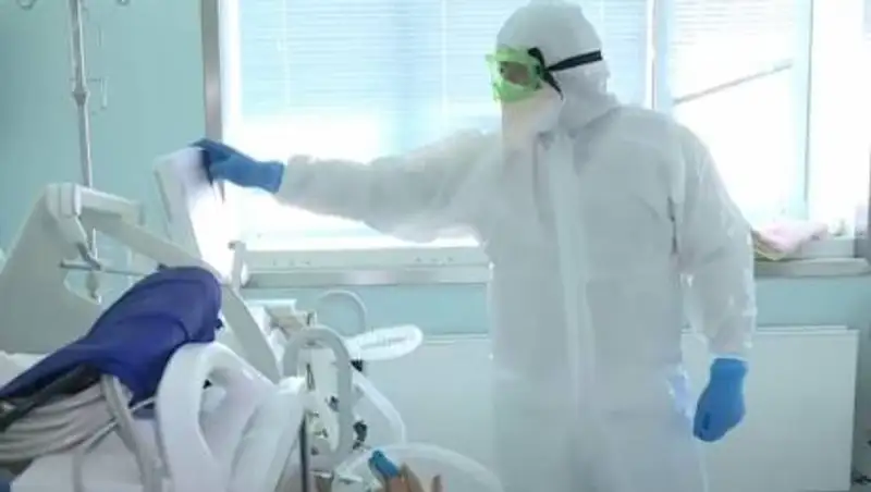 55 пациентов с КВИ находятся в крайне тяжелом состоянии - Минздрав