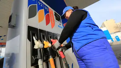 Изменятся ли предельные цены на бензин, фото - Новости Zakon.kz от 21.12.2022 11:34