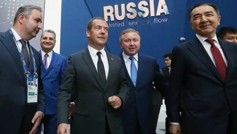 Дмитрий Медведев посетил ЭКСПО