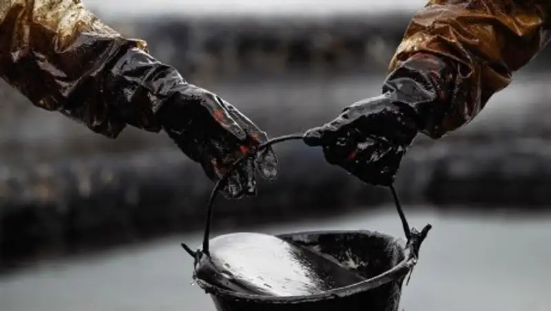 США освободили восемь стран и территорий от нефтяного эмбарго в отношении Ирана