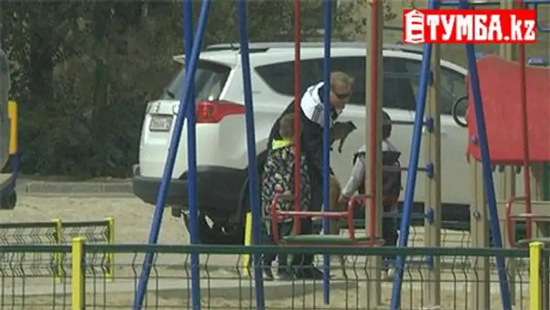 Шоковый видео эксперимент: как в Актау уводят детей. Не повторите эти ошибки