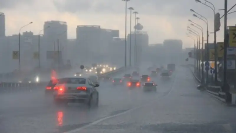 Пережила стихию: ливень в фотографиях москвичей