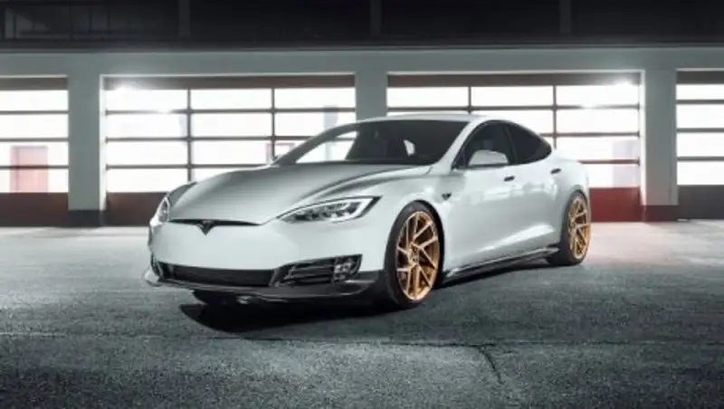 Novitec добавил агрессии электрокару Tesla Model S