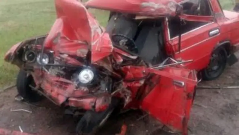 В Карагандинской области в страшной аварии погиб мужчина