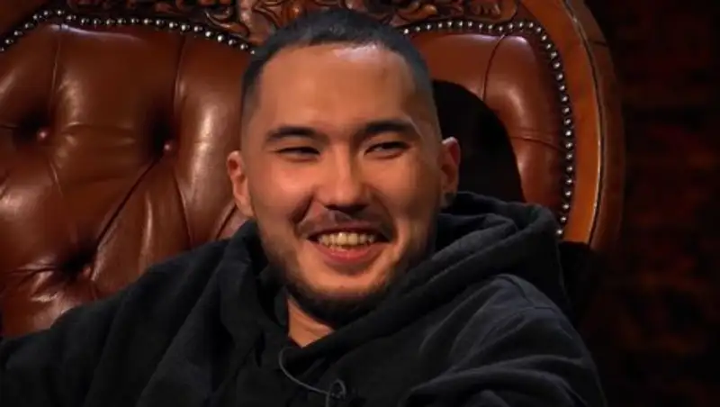 Скриптонит назвал любимую песню на казахском языке