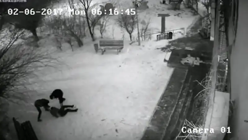 В интернете опубликовали видео убийства в Атырау