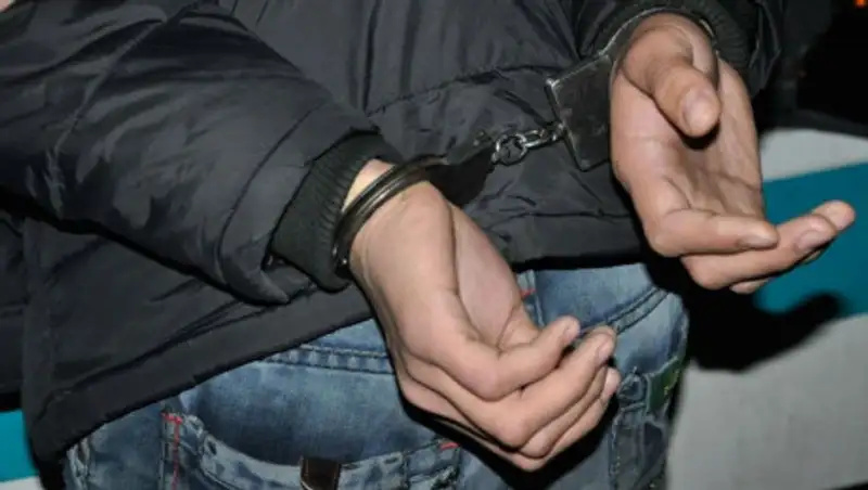 В Акмолинской области задержали сельчанина за вооруженное сопротивление полицейским