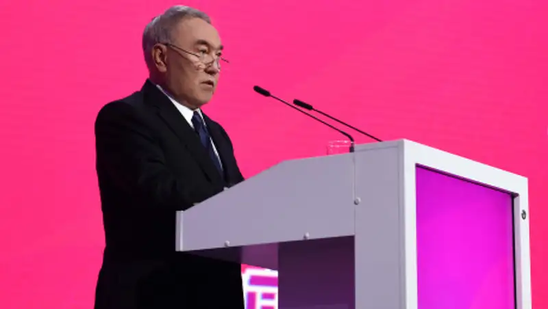 Есть один президент, и двойственности в Казахстане не будет - Назарбаев