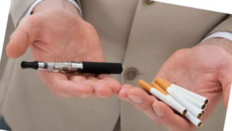 Эксперт: Приравнивать обычные сигареты и электронные не научно