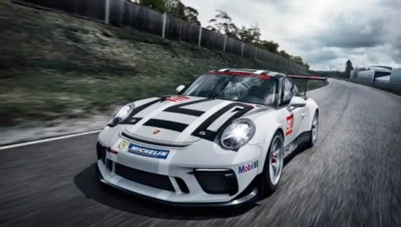 Porsche добавил мощности кубковому 911 GT3