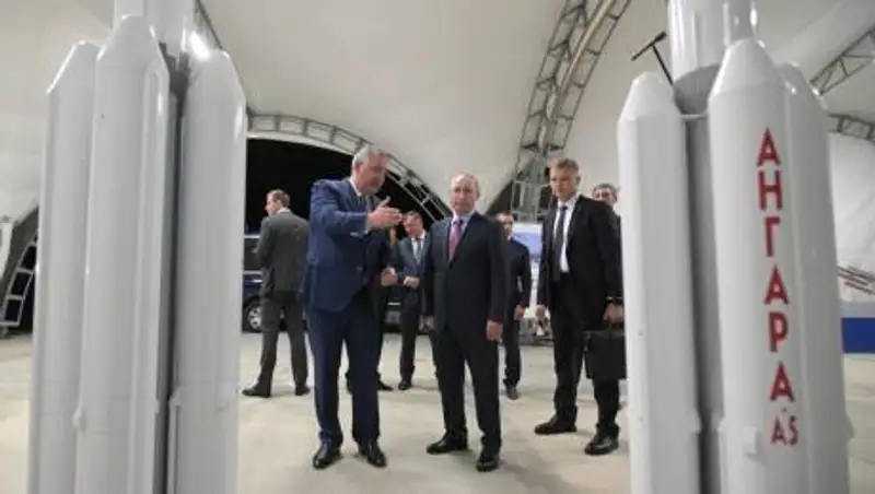 Путин: Россия будет сотрудничать с Казахстаном, но это другая страна