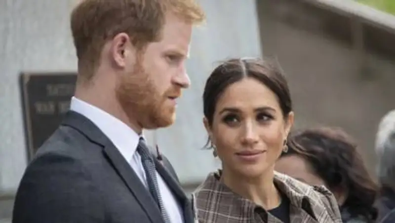 Принц Гарри рассказал, как живет без королевских привилегий