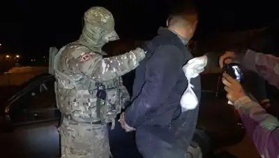 Задержание, наркотики, расследование, фото - Новости Zakon.kz от 20.04.2022 15:21