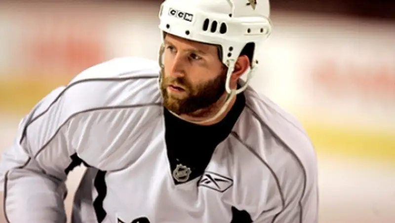 Американский хоккеист сравнил жизнь в Сочи с зомби-апокалипсисом