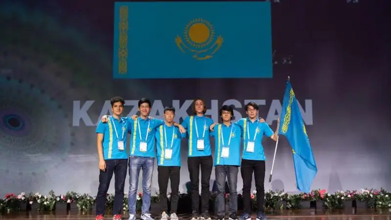 252 казахстанских школьника завоевали медали на международных олимпиадах с начала года