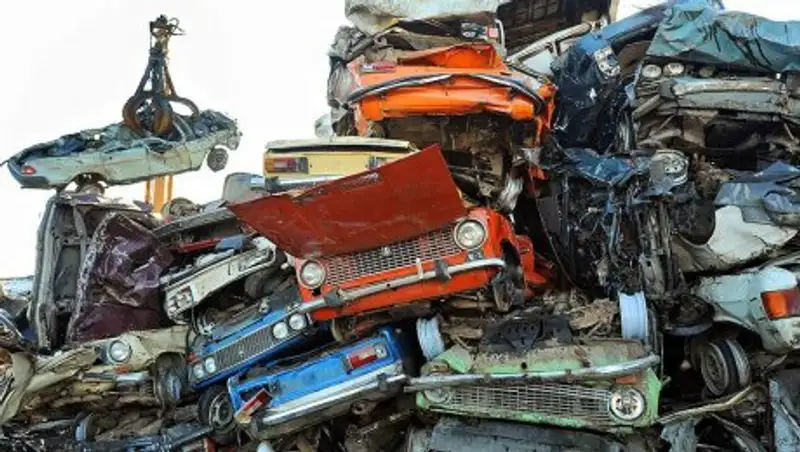 В Казахстане приостановлена программа по выкупу старых автомобилей за наличные