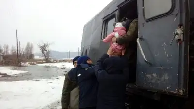 ДЧС ВКО, фото - Новости Zakon.kz от 04.04.2018 10:35