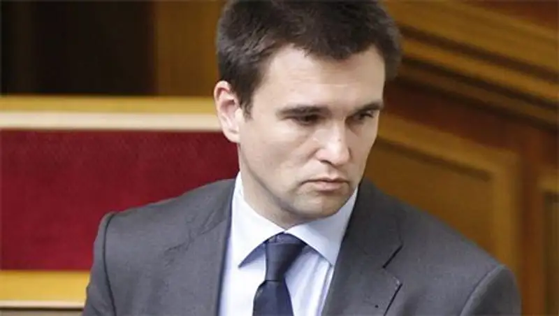 Глава украинского МИД подтвердил возвращение из России 48 бойцов