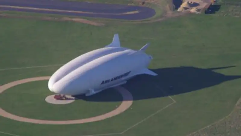 В Великобритании разбилось самое большое в мире воздушное судно