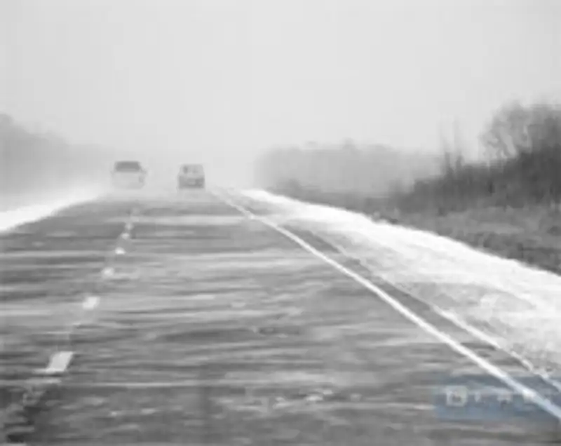 В Семее произошло сразу три крупных дорожно-транспортных происшествия, фото - Новости Zakon.kz от 30.11.2011 19:39