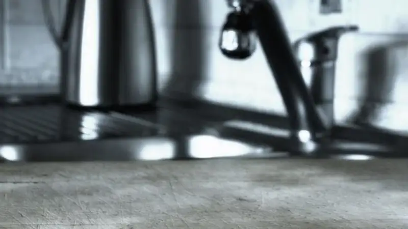 Карагандинцы остались без воды из-за коммунальной аварии