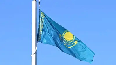 Разработаны правила уничтожения флагов, не соответствующих нацстандартам, фото - Новости Zakon.kz от 14.04.2023 12:28