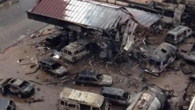 В Гане объявлен траур по погибшим при взрыве на АЗС