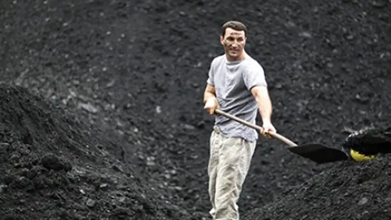 Киев признал серьезную нехватку угля в преддверии зимы